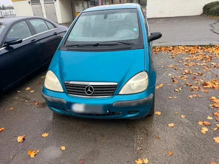 Mercedes-Benz A160