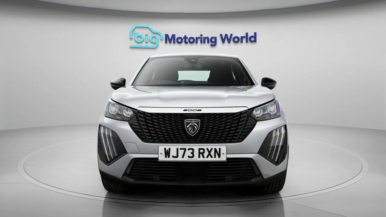 Peugeot 2008 2023 photo 3