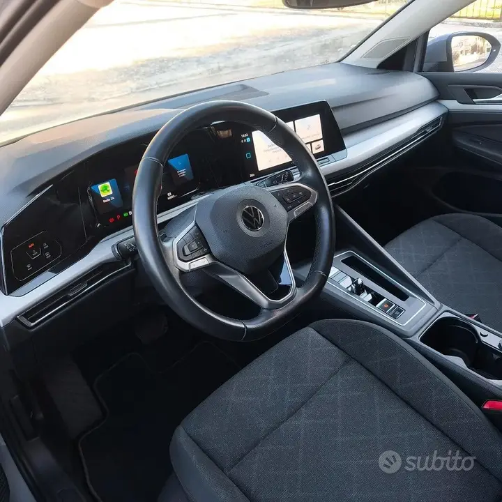 Volkswagen Golf 8 2023 photo 4