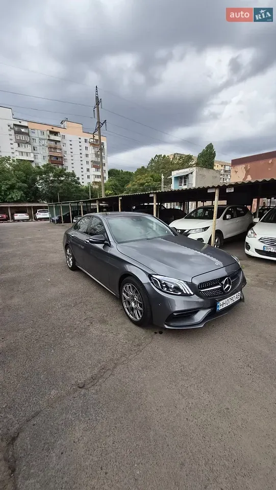 Mercedes-Benz C-Class
