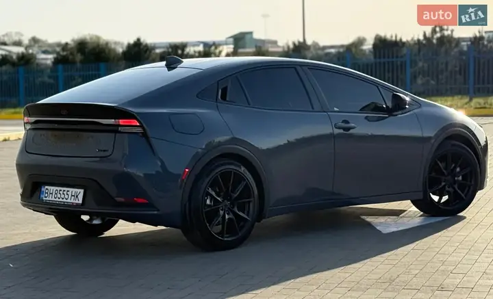 Toyota Prius 2025 photo 5