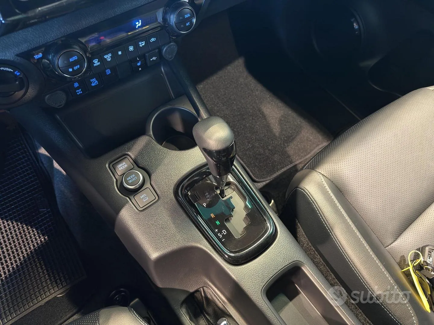 Toyota Hilux 2026 photo 5