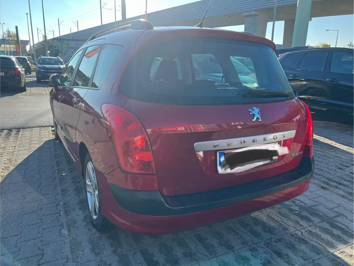 Peugeot 308 2010 photo 3