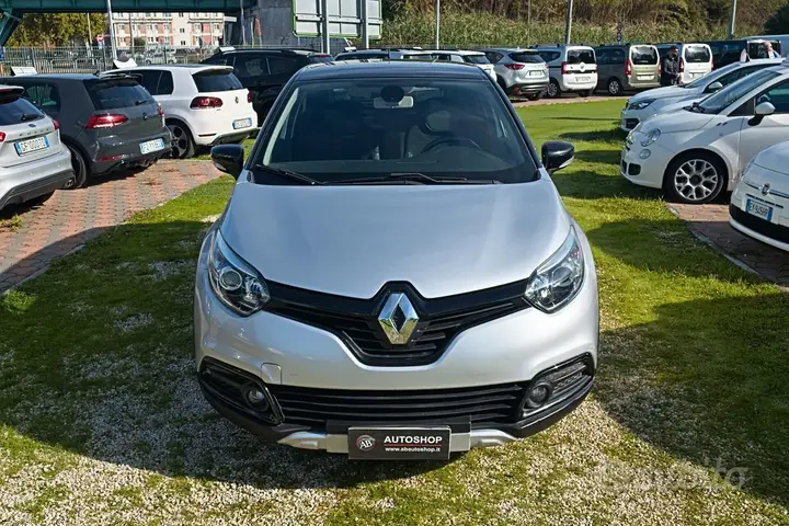 Renault Captur 2017 photo 2