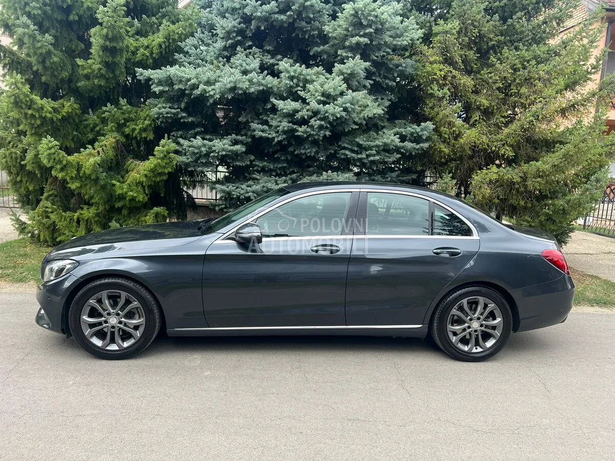 Mercedes-Benz C 180 2016 photo 4