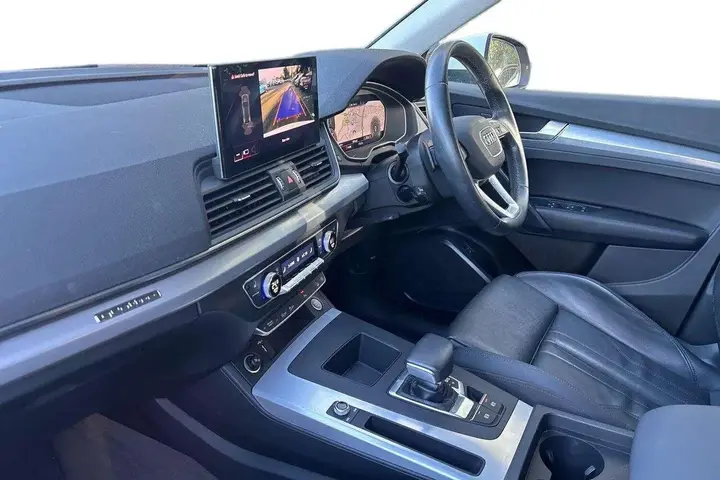 Audi Q5 2021 photo 2