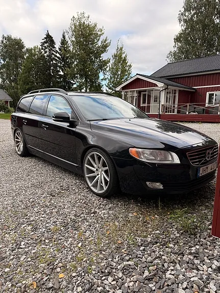 Volvo V70 2014 photo 3