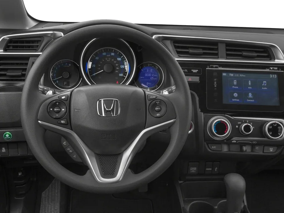 Honda Fit 2015 photo 4