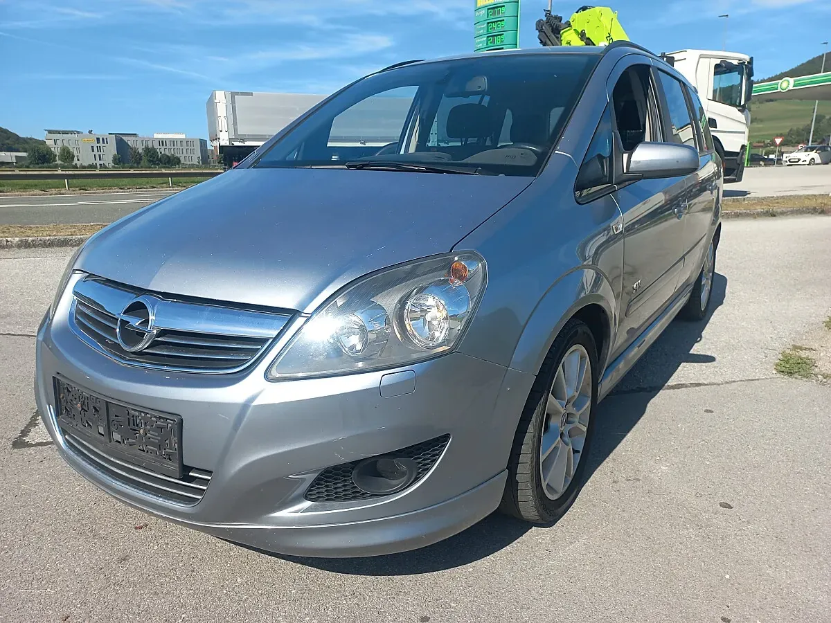 Opel Zafira 2008 photo 3