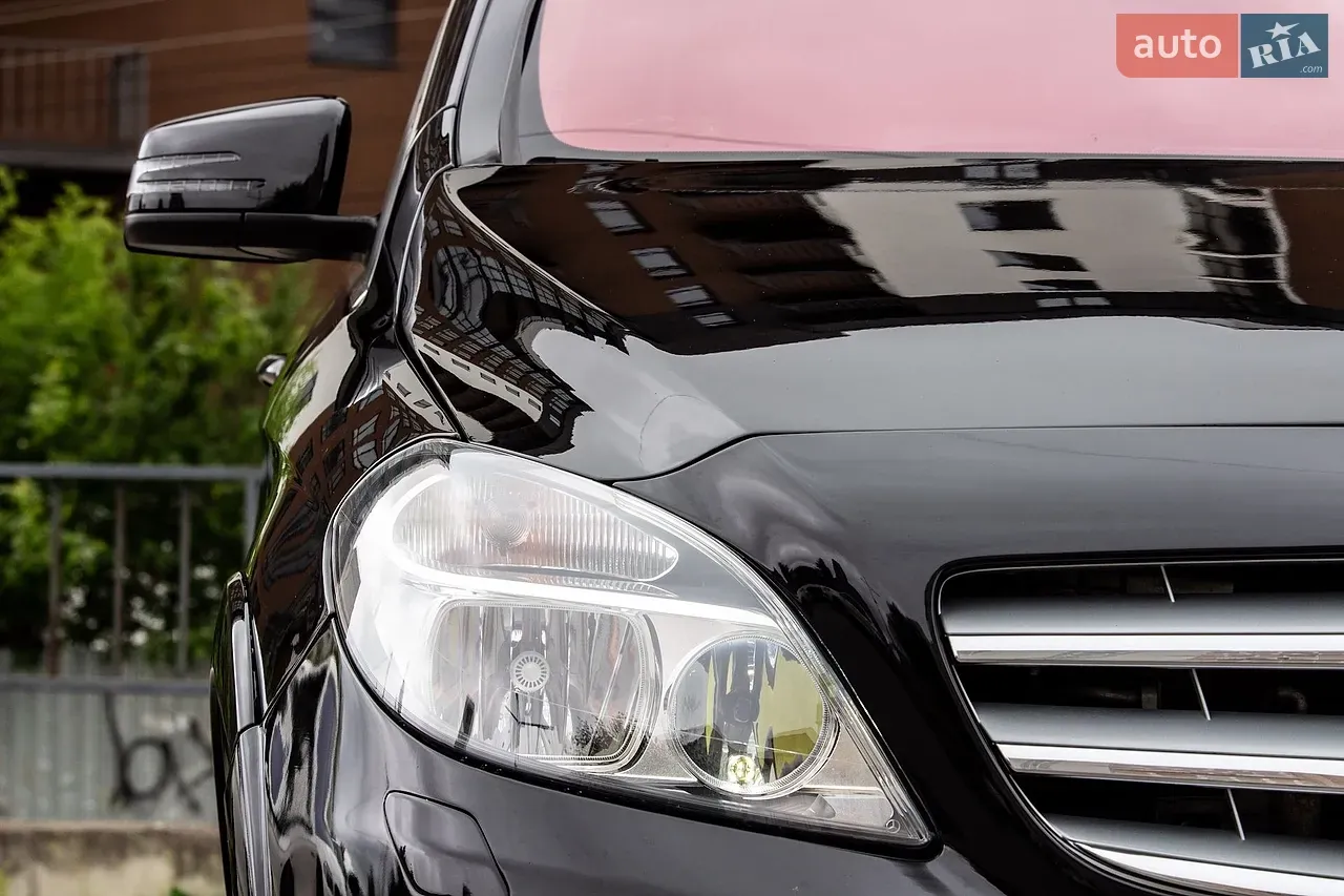 Mercedes-Benz B-Class 2017 photo 5