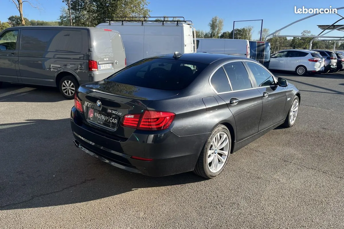 BMW 5 Series 2012 photo 4