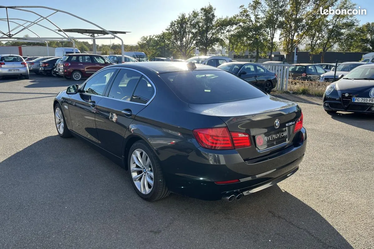 BMW 5 Series 2012 photo 5