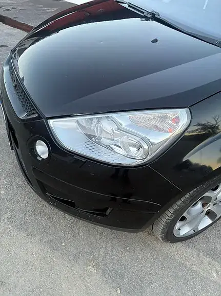 Ford S-Max 2010 photo 4
