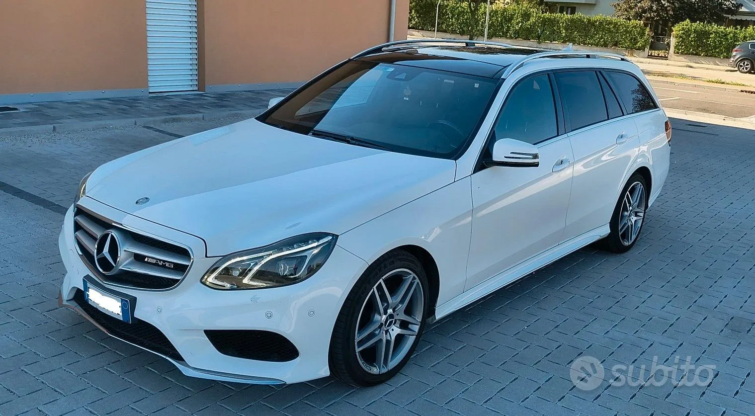 Mercedes-Benz E300