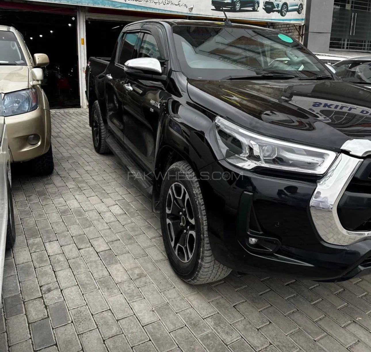 Toyota Hilux