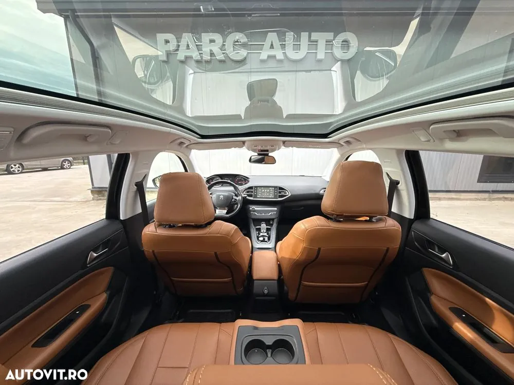Peugeot 308 2019 photo 4