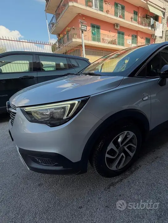 Opel Crossland X 2019 photo 2