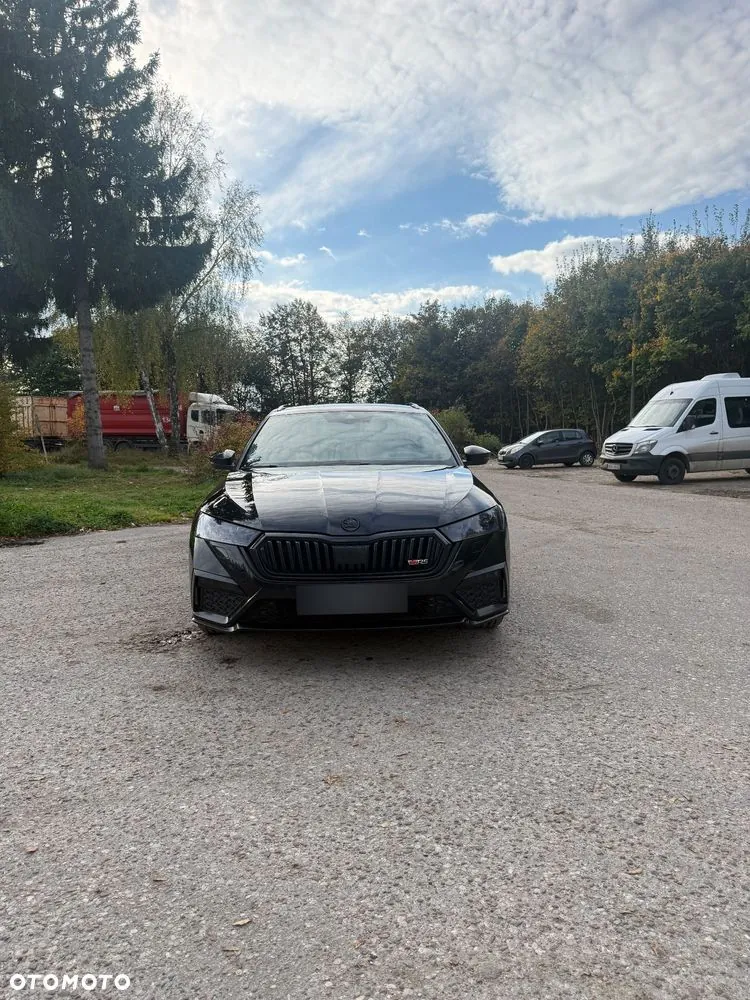 Skoda Octavia 2021 photo 2