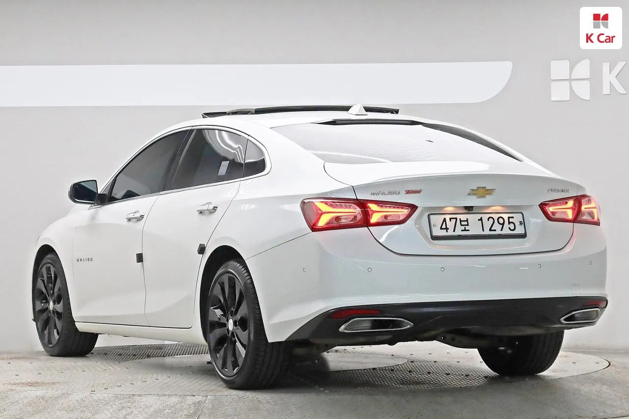 Chevrolet Malibu 2019 photo 2