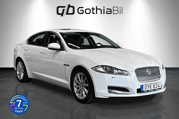 Jaguar Xf 2012 photo 3