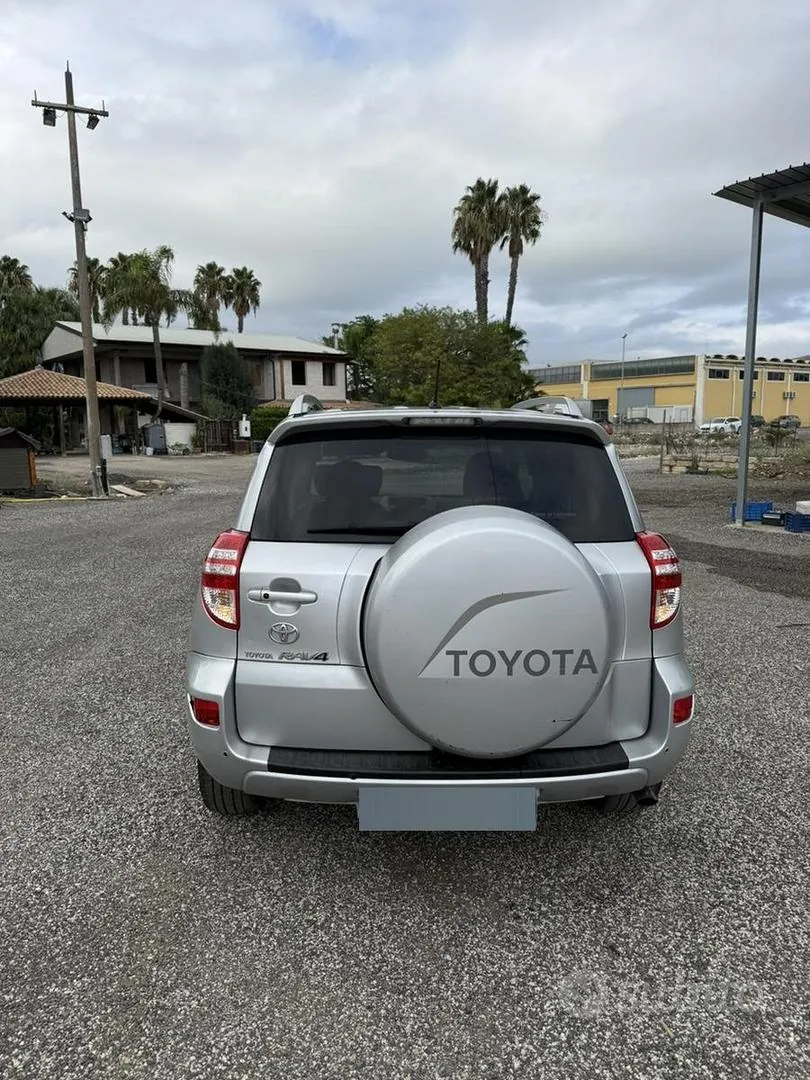 Toyota Rav4 2009 photo 4