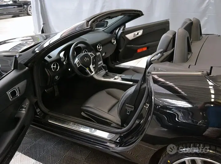 Mercedes-Benz Slk 2012 photo 2