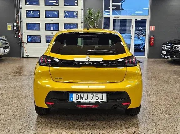 Peugeot 208 2023 photo 5