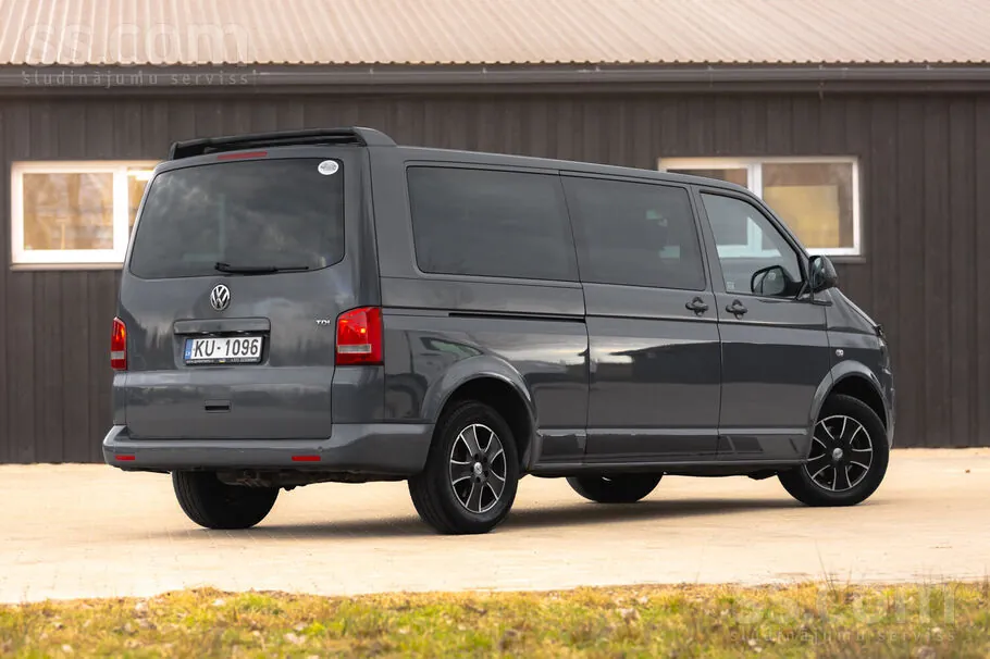 Volkswagen Caravelle 2011 photo 5