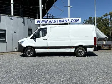 Mercedes-Benz Sprinter 2022 photo 3