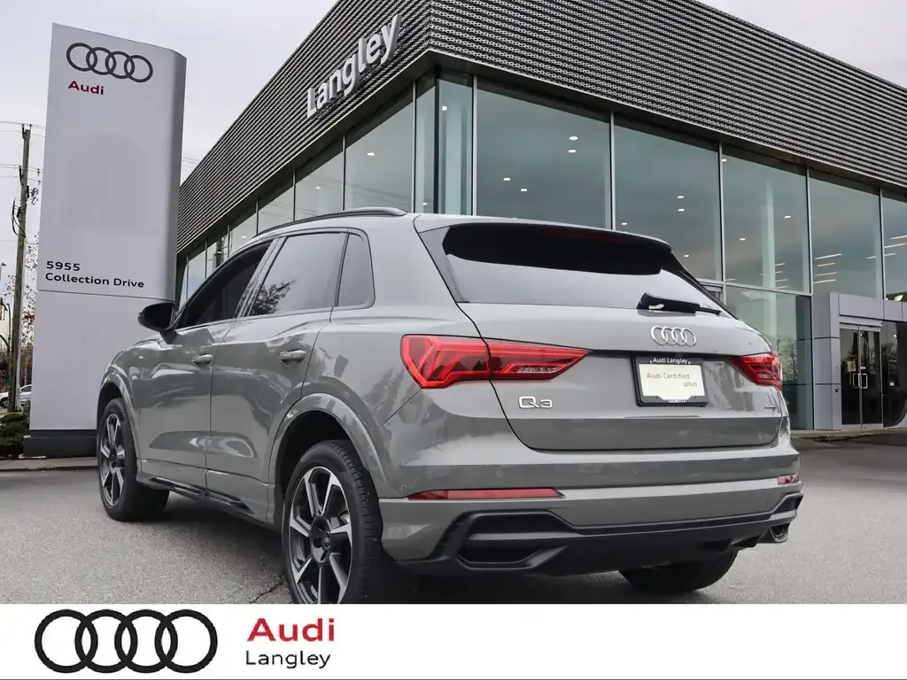 Audi Q3 2021 photo 5