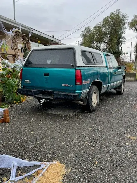 GMC Sierra 1996 photo 4