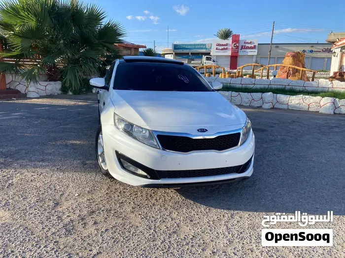 Kia K5 2012 photo 2