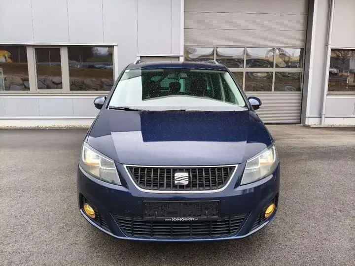 Seat Alhambra 2013 photo 2