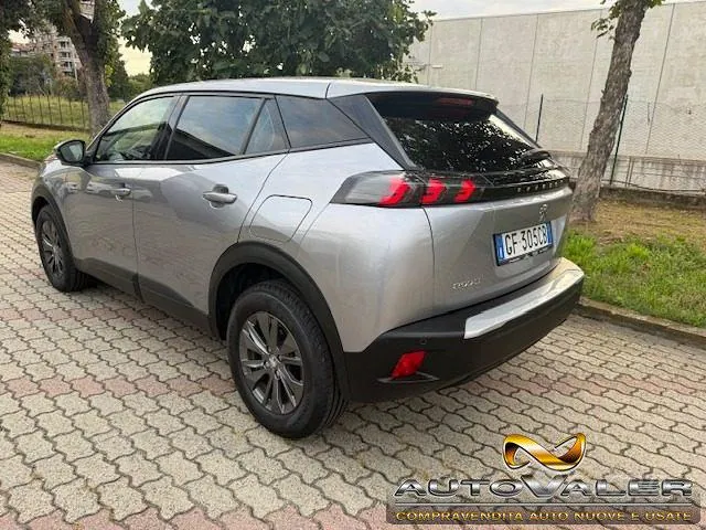 Peugeot 2008 2021 photo 3