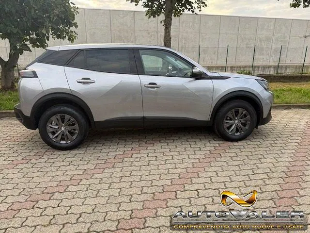 Peugeot 2008 2021 photo 5