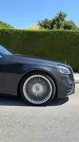 Mercedes-Benz S-Class 2018 photo 2