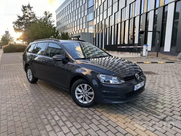 Volkswagen Golf 2013 photo 3