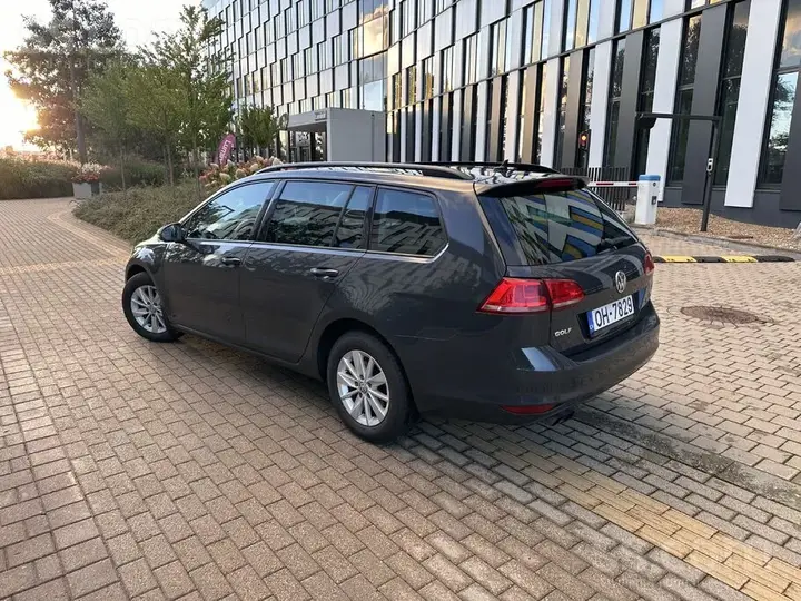 Volkswagen Golf 2013 photo 2