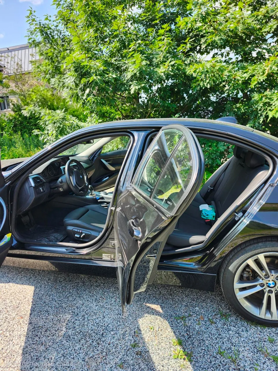 BMW 320I 2017 photo 4