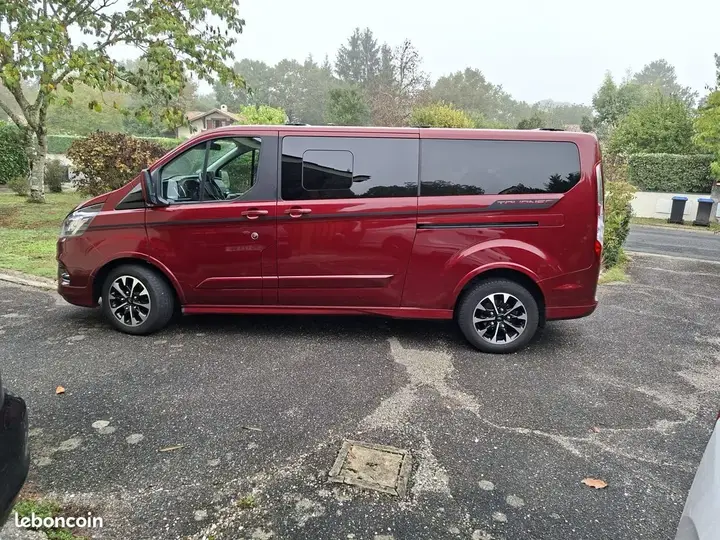 Ford Tourneo Custom 2022 photo 3