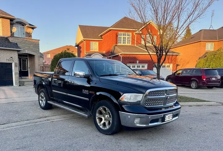 Dodge Ram 1500 2015 photo 2