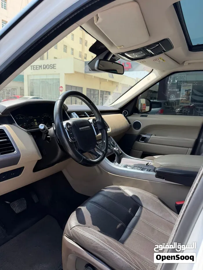 Land Rover Range Rover Sport 2016 photo 4