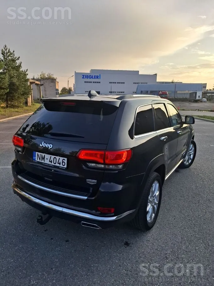 Jeep Grand Cherokee 2014 photo 3