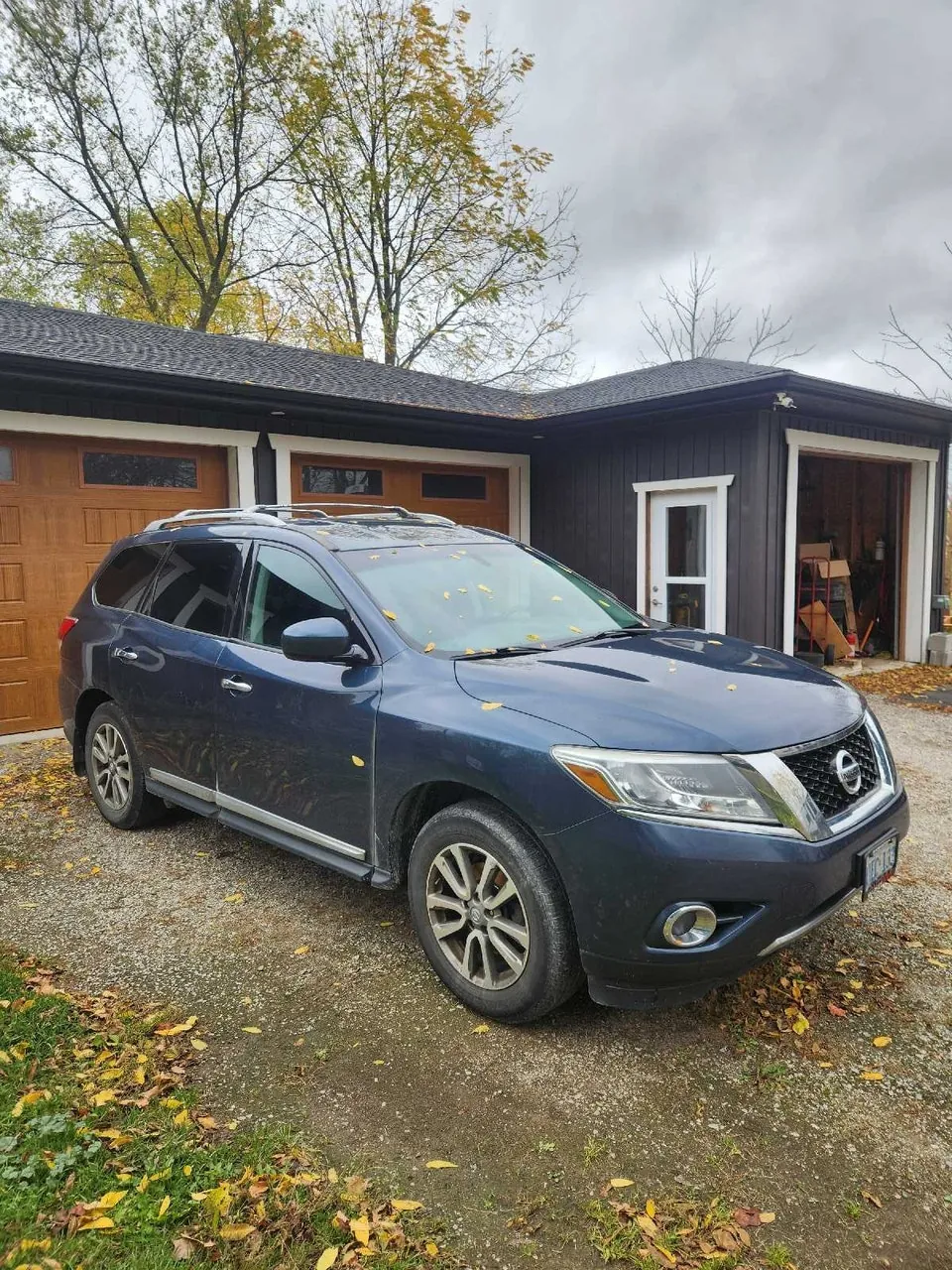Nissan Pathfinder 2013 photo 2