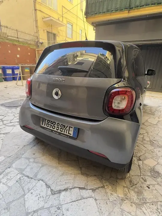 Smart Forfour 2017 photo 3
