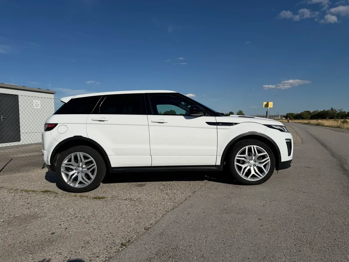Land Rover Range Rover Evoque 2018 photo 3