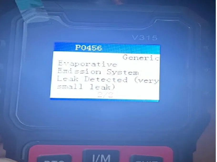 Kia Rondo 2014 photo 5