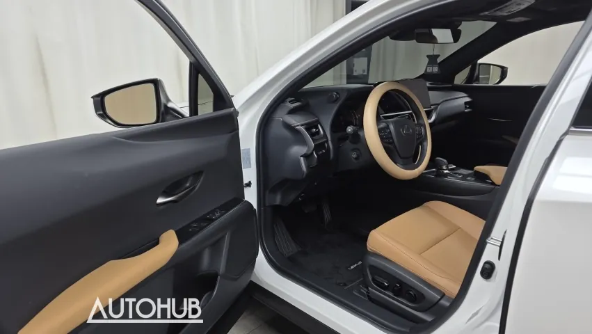 Lexus Ux 2025 photo 5
