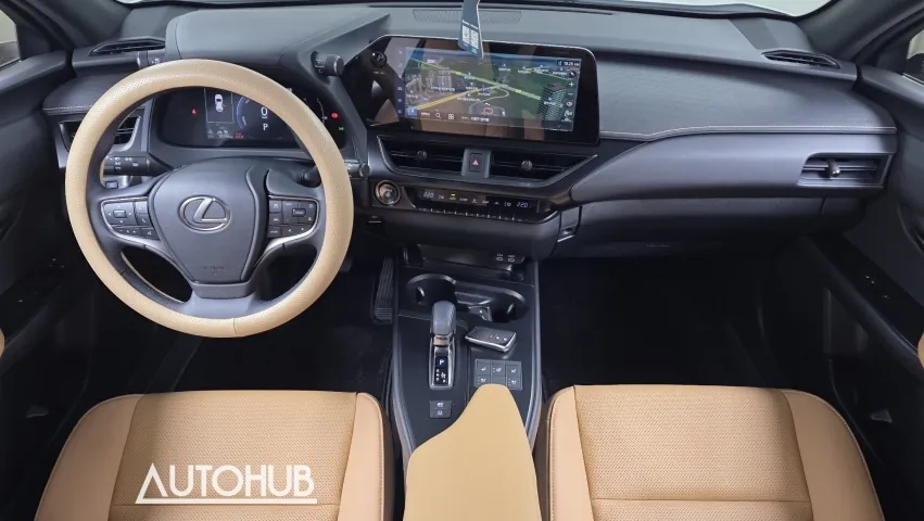 Lexus Ux 2025 photo 2