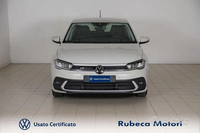 Volkswagen Polo 2023 photo 2